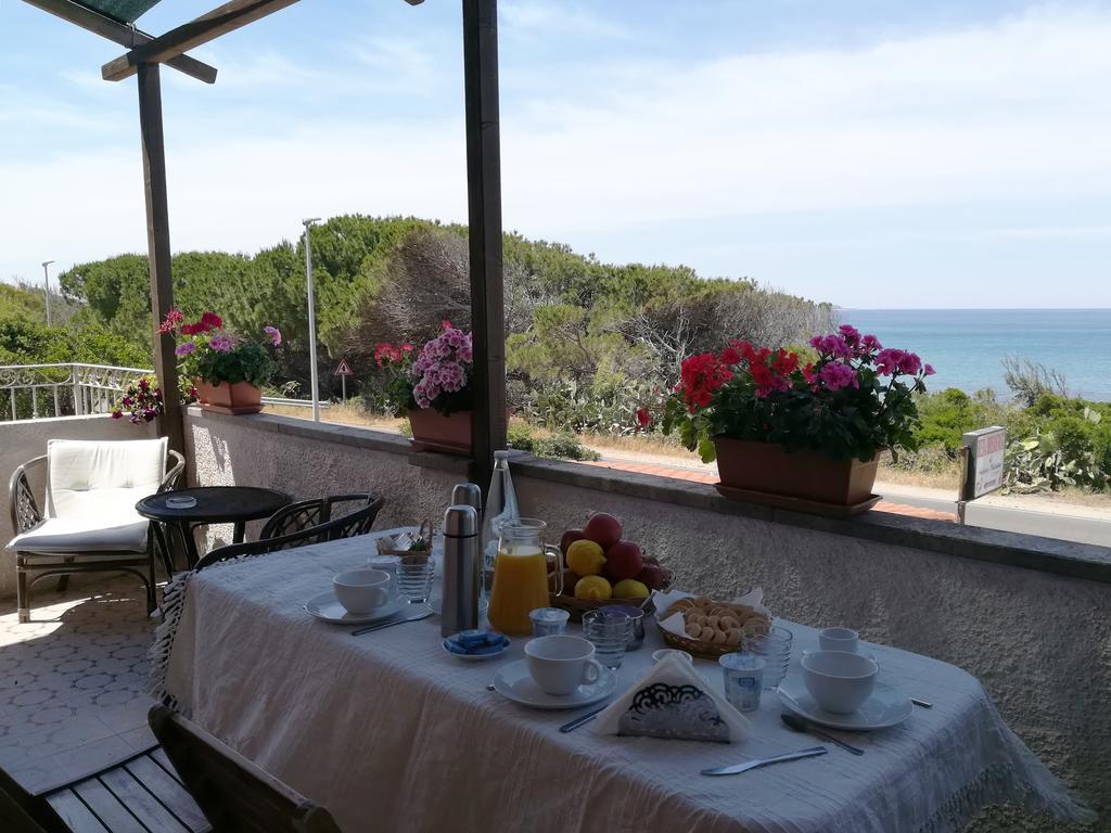 Andrea E Valentina Bed & Breakfast S'archittu Cuglieri Exterior foto